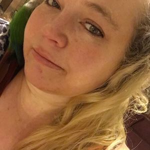 Meet your Posher, Kendra